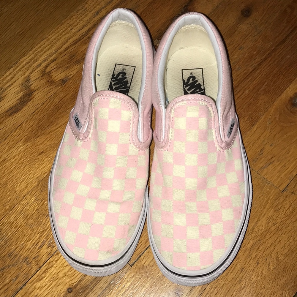 Vans checkered pink and white